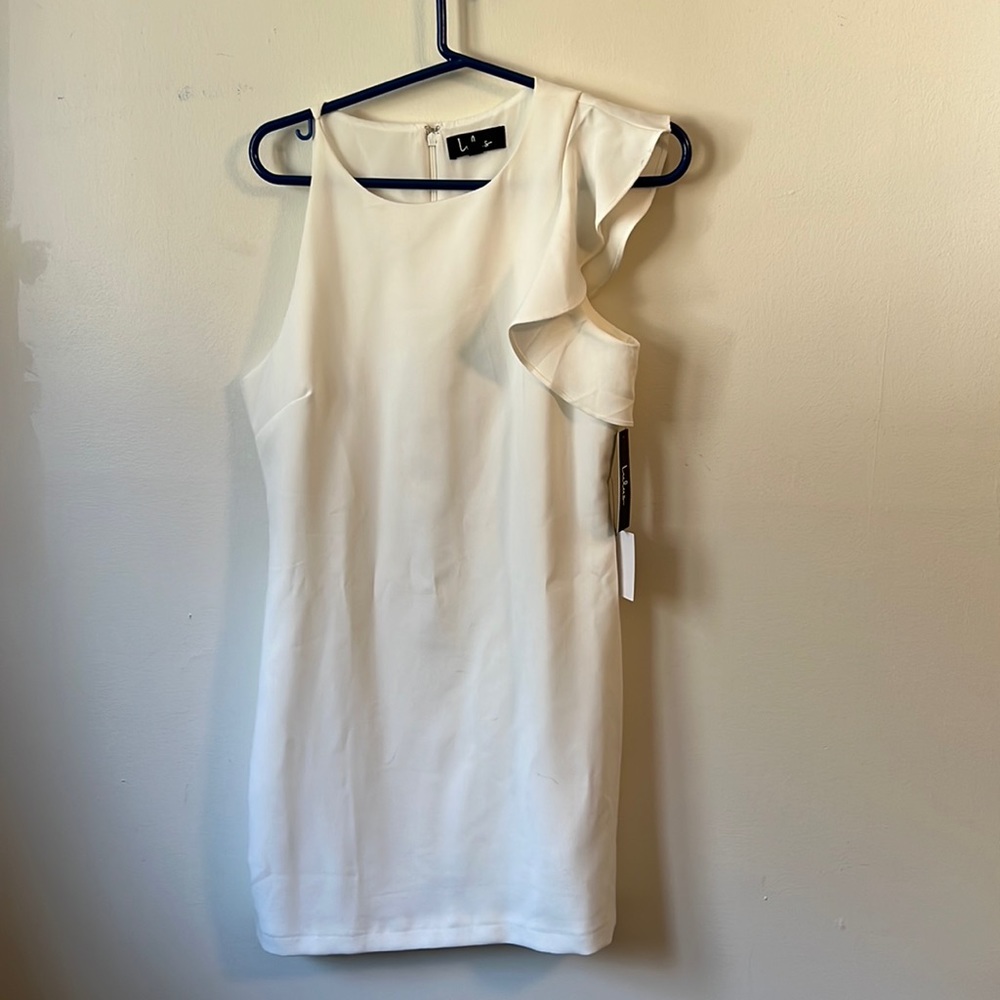 NWT WHITE DRESS